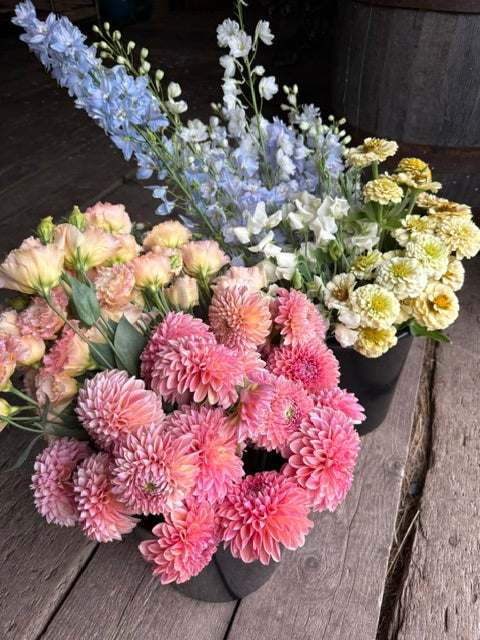 The Real Cost of Wedding Flowers in Ontario