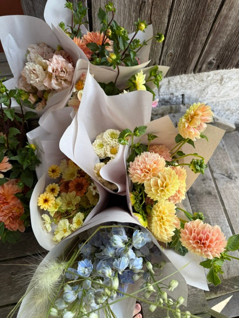Save Money on Wedding Flowers: Smart Ways to Create Beautiful Blooms on a Budget