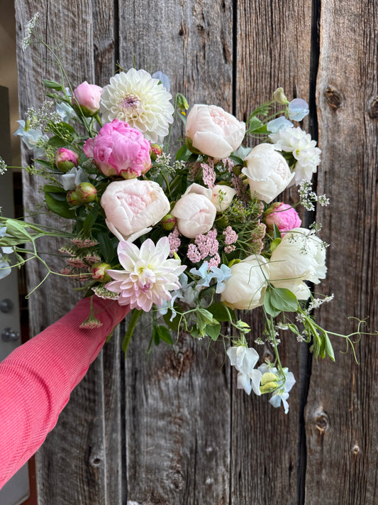 How to Make a DIY Bridal Bouquet