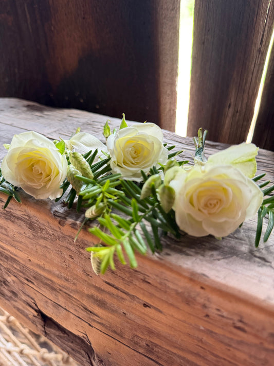 How to Make DIY Corsages